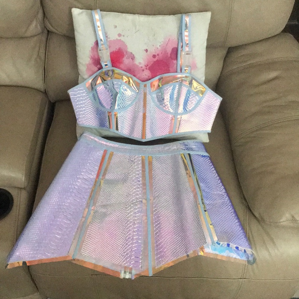 Dollz killz iridescent two piece